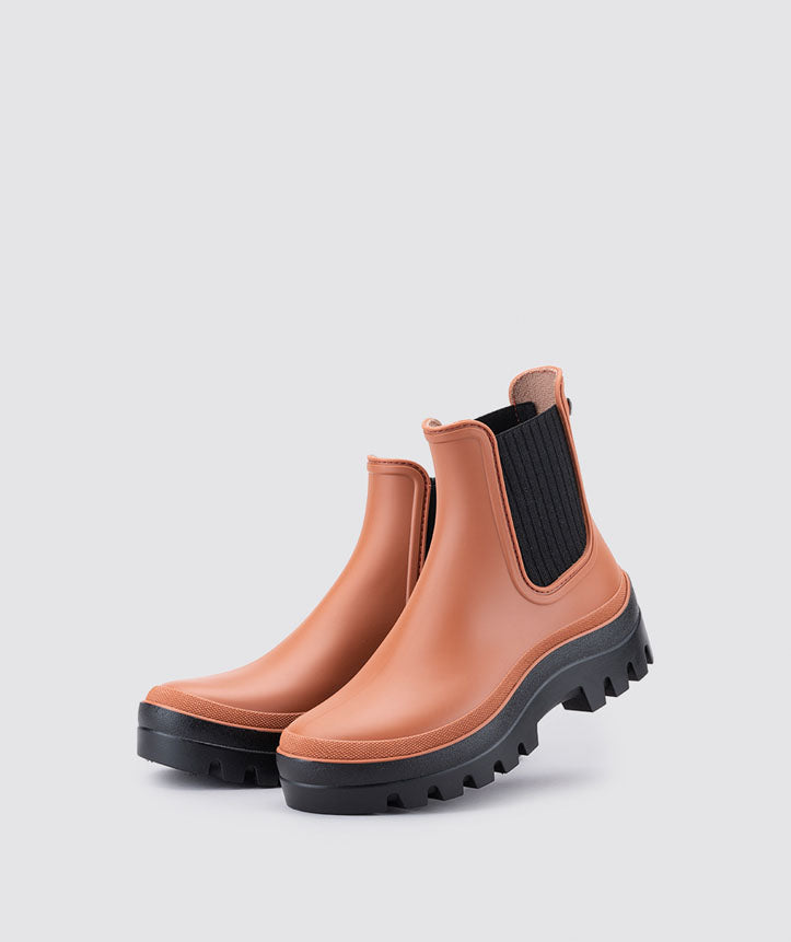 Soul Water Boots - Black Teja